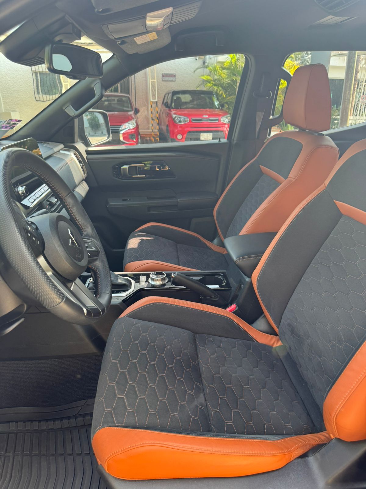 Mitsubishi L200 Gallery 2